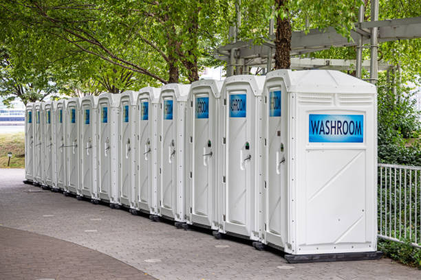 Best Porta potty delivery and setup  in French Lick, IN